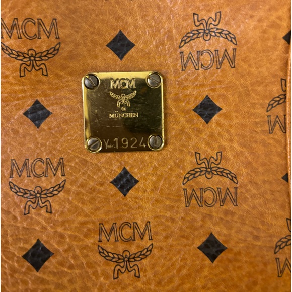 MCM Visetos Shoulder Bag - Picture 9 of 13